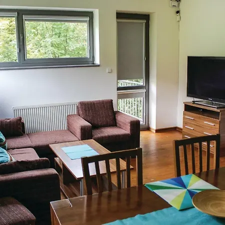 Three-bedroom In Stary Smokovec Apartment Vysoké Tatry